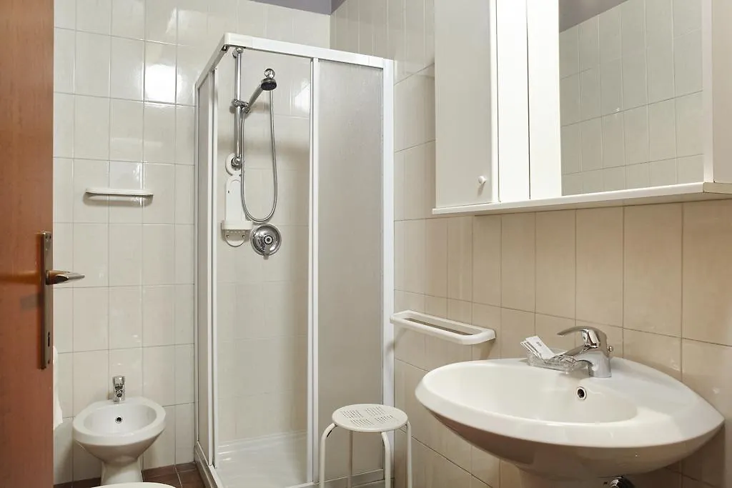 Apartment L'Ospite Appartamenti Verona
